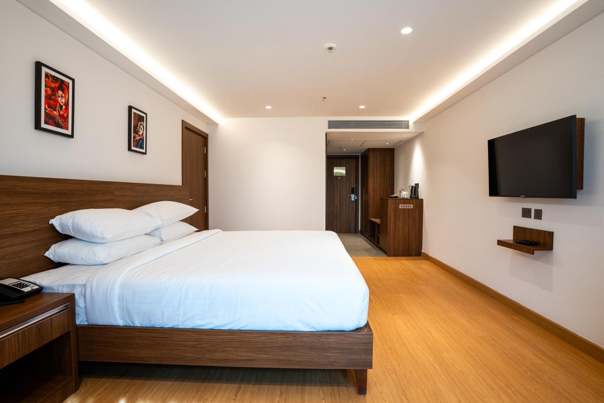 Lilac Hotel กูรูวาเยอร์ ภายนอก รูปภาพ