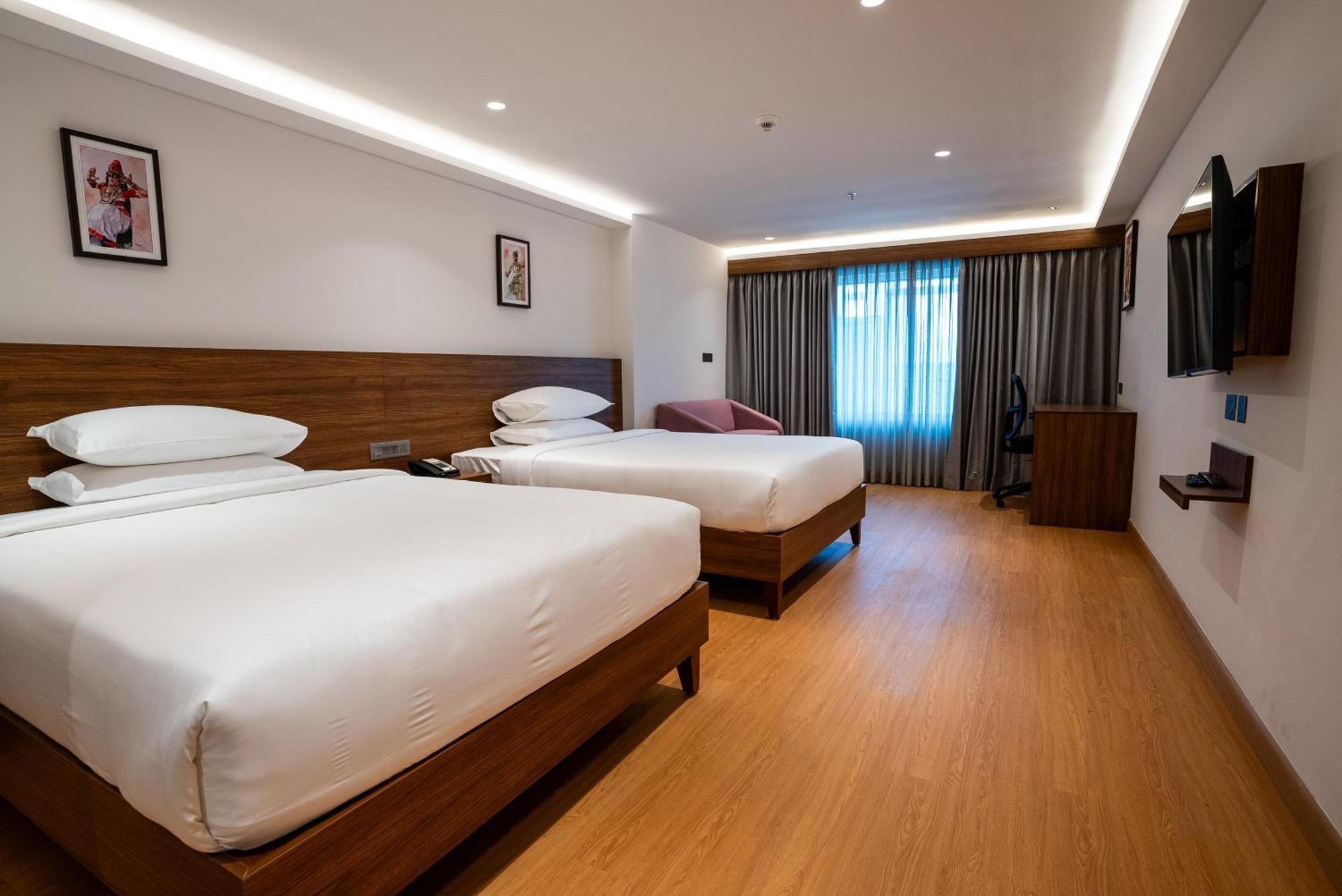 Lilac Hotel กูรูวาเยอร์ ภายนอก รูปภาพ